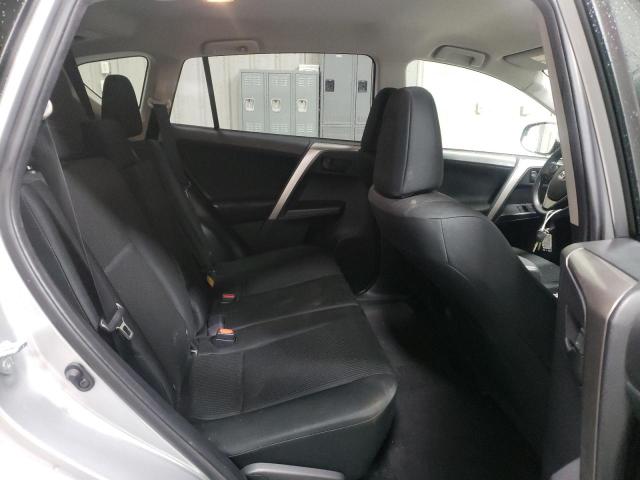 Photo 6 from auction – 2018 TOYOTA RAV4 LE with VIN JTMZFREV3JJ163364