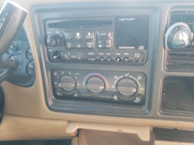 Photo 9 from auction – 2000 CHEVROLET SUBURBAN K with VIN 3GNFK16T3YG167673