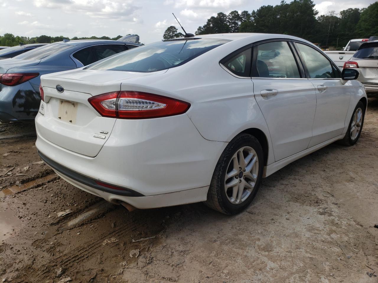 Photo 4 from auction – 2014 FORD FUSION with VIN 3FA6P0HD7ER281918