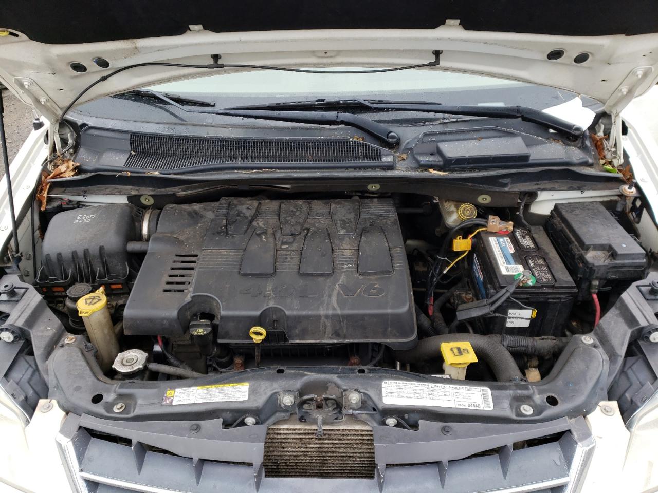 Photo 7 from auction – 2010 CHRYSLER TOWN & COU with VIN 2A4RR6DX6AR153605