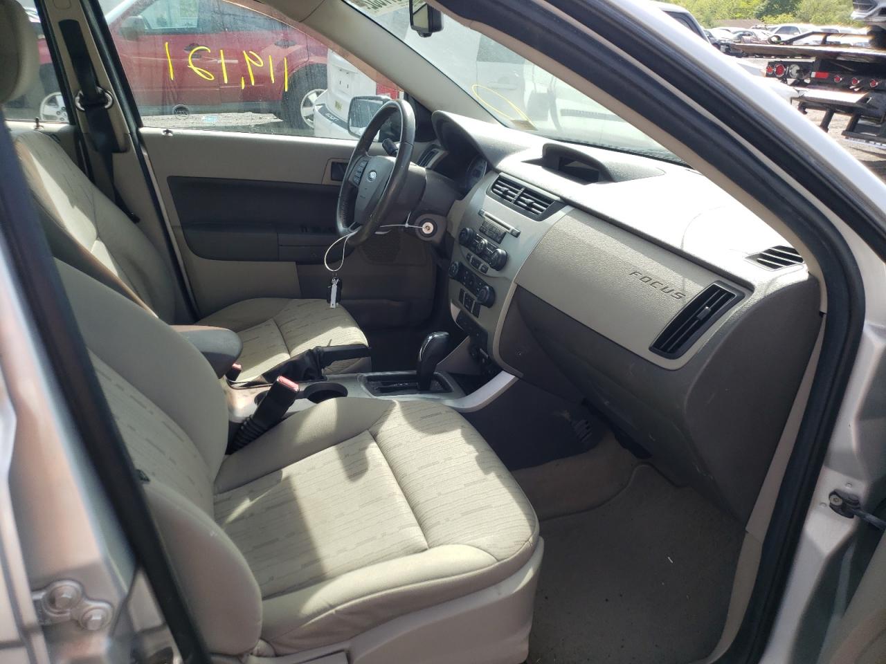 Photo 5 from auction – 2011 FORD FOCUS SE with VIN 1FAHP3FN7BW118958