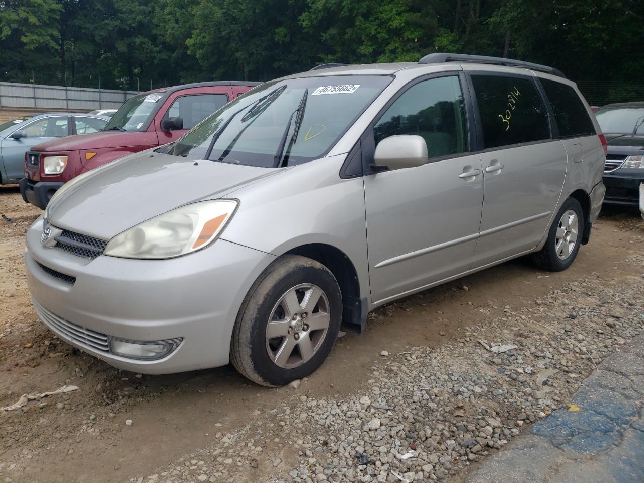 Photo 2 from auction – 2004 TOYOTA SIENNA XLE with VIN 5TDZA22C04S211581