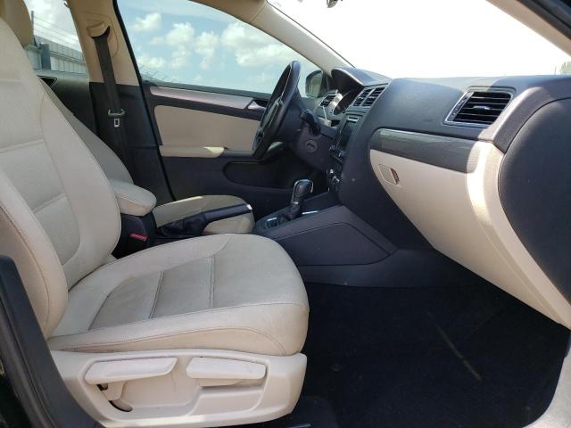 Photo 5 from auction – 2017 VOLKSWAGEN JETTA SE with VIN 3VWDB7AJ8HM274550