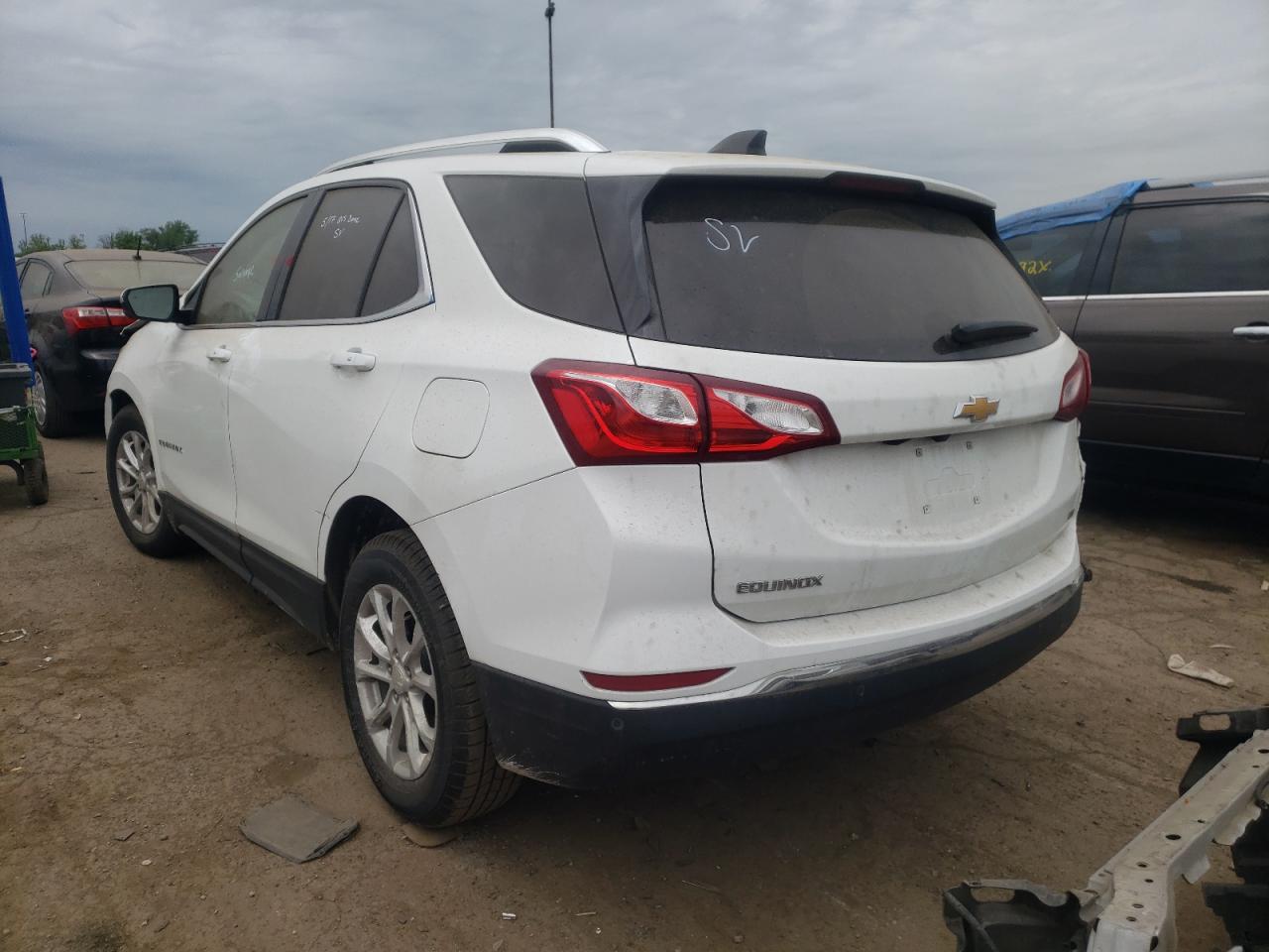 Photo 3 from auction – 2018 CHEVROLET EQUINOX LT with VIN 3GNAXJEV2JS534757