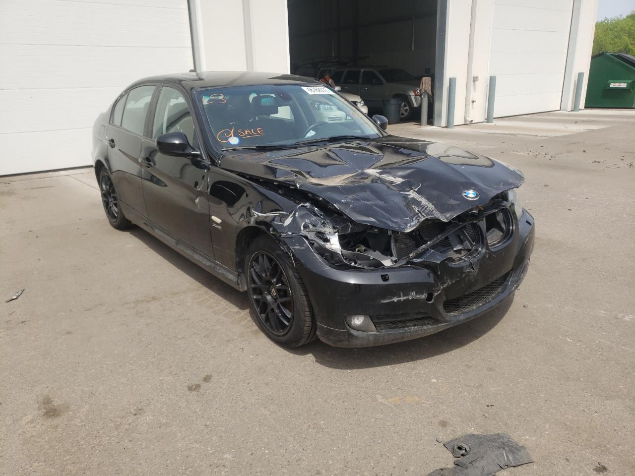 BMW 328 XI 2011 with VIN WBAPK7C59BA816286 - Photo from auction