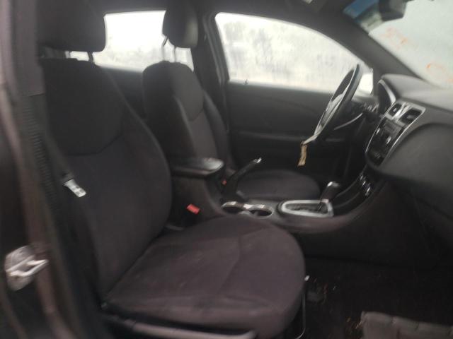 Photo 5 from auction – 2014 CHRYSLER 200 TOURIN with VIN 1C3CCBBB4EN197560
