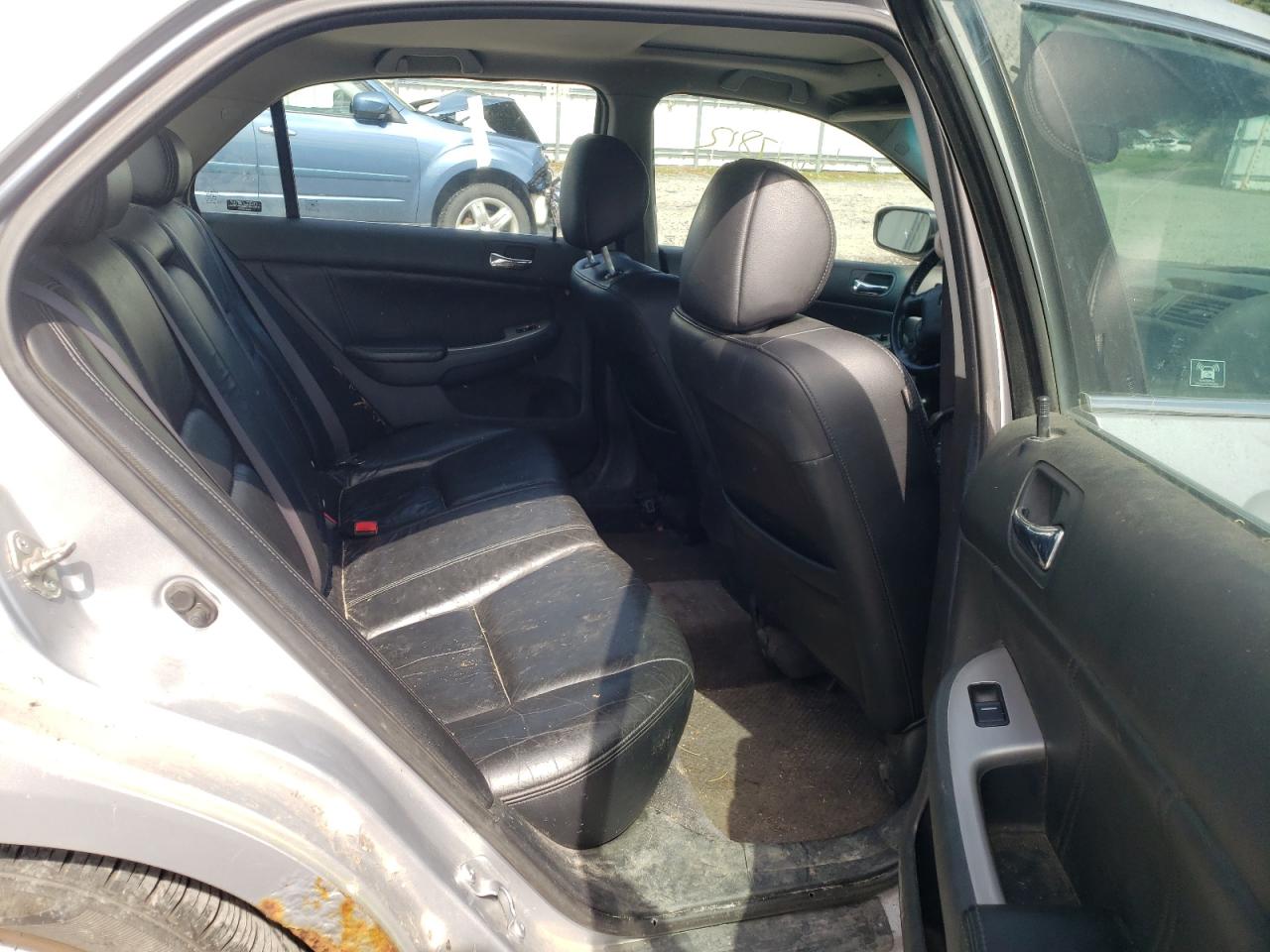 Photo 6 from auction – 2003 HONDA ACCORD EX with VIN 1HGCM66833A035441