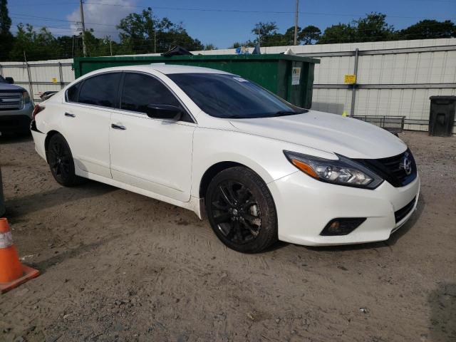 NISSAN ALTIMA 2.5 2018 with VIN 1N4AL3AP2JC266215 - Photo from auction