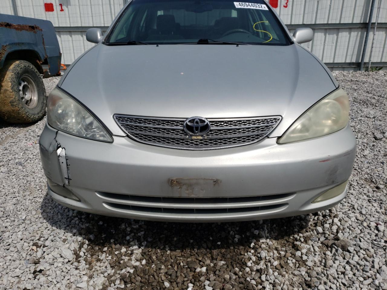 Photo 9 from auction – 2003 TOYOTA CAMRY LE with VIN 4T1BE30K93U668207