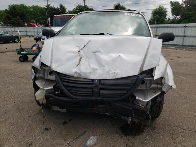 Photo 7 from auction – 2005 DODGE GRAND CARA with VIN 2D4GP44L45R130756