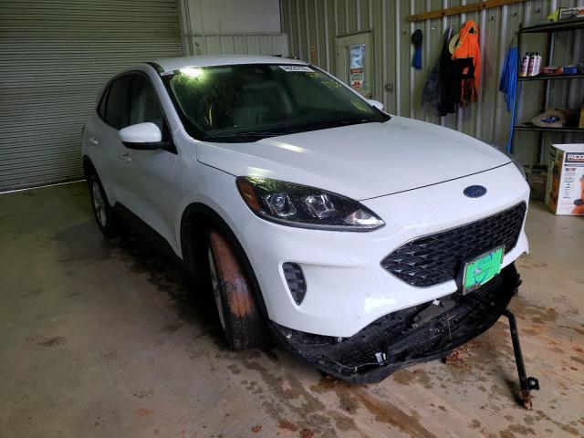 FORD ESCAPE SE 2020 with VIN 1FMCU0G61LUA32251 - Photo from auction