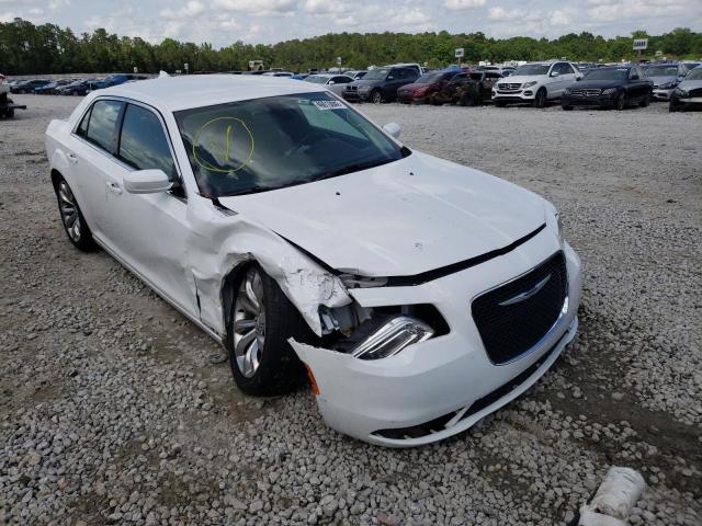 CHRYSLER 300 2019 with VIN 2C3CCAAG5KH590835 - Photo from auction