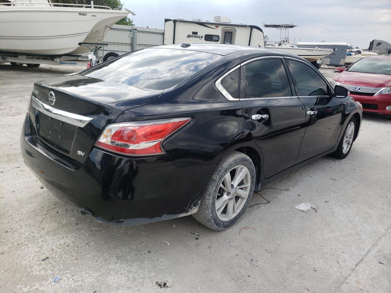 Photo 4 from auction – 2015 NISSAN ALTIMA 2.5 with VIN 1N4AL3AP1FC179445