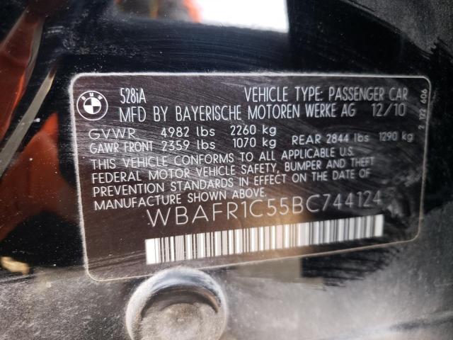 Photo 10 from auction – 2011 BMW 528 I with VIN WBAFR1C55BC744124