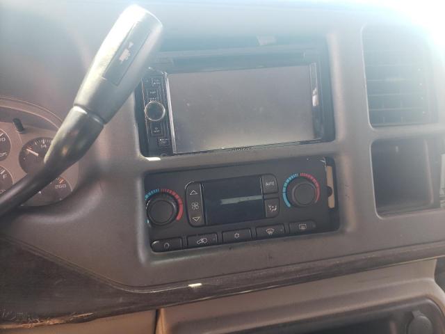 Photo 9 from auction – 2004 GMC YUKON with VIN 1GKEK13Z94J302648