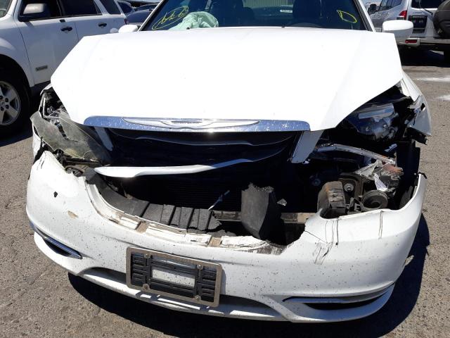 Photo 9 from auction – 2014 CHRYSLER 200 TOURIN with VIN 1C3CCBBG6EN107059