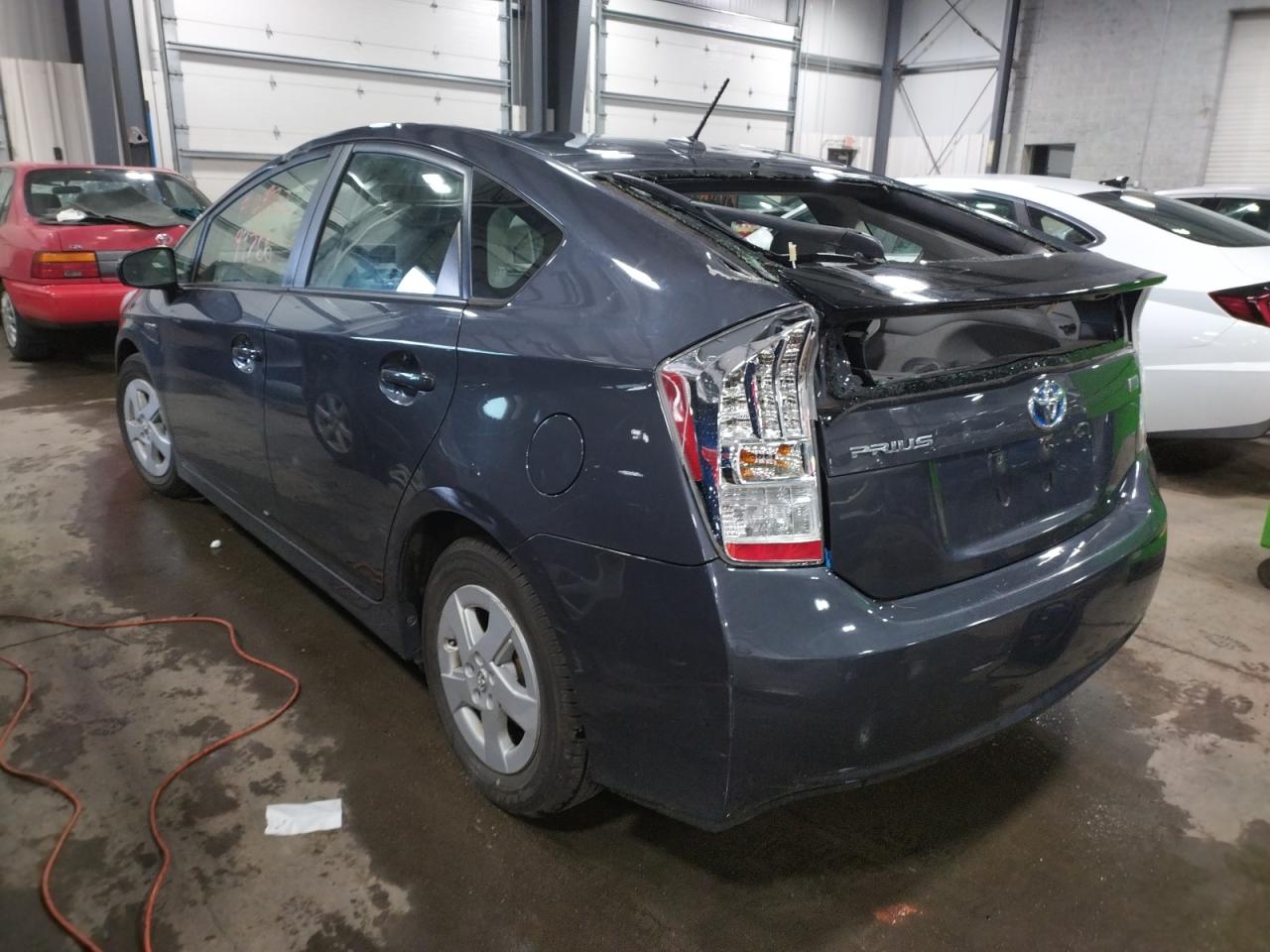 Photo 3 from auction – 2011 TOYOTA PRIUS with VIN JTDKN3DU8B1436326