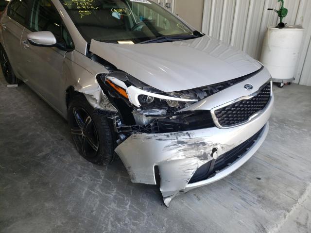 Photo 9 from auction – 2018 KIA FORTE LX with VIN 3KPFK4A75JE227815