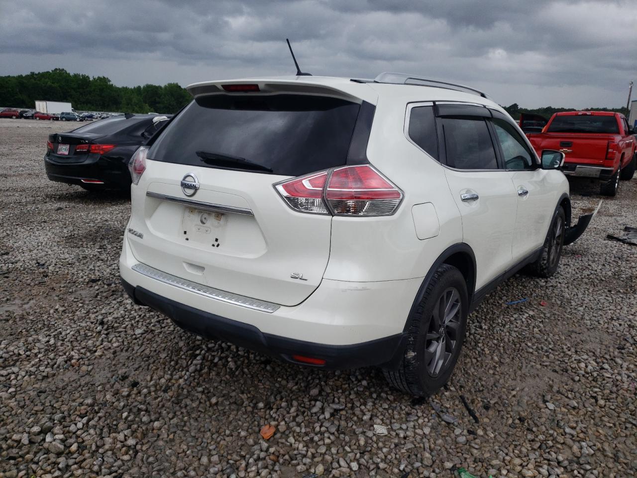 Photo 4 from auction – 2016 NISSAN ROGUE S with VIN 5N1AT2MT4GC879342