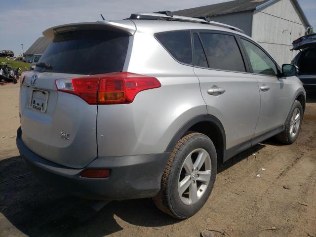 Photo 4 from auction – 2014 TOYOTA RAV4 XLE with VIN JTMRFREV8EJ006502
