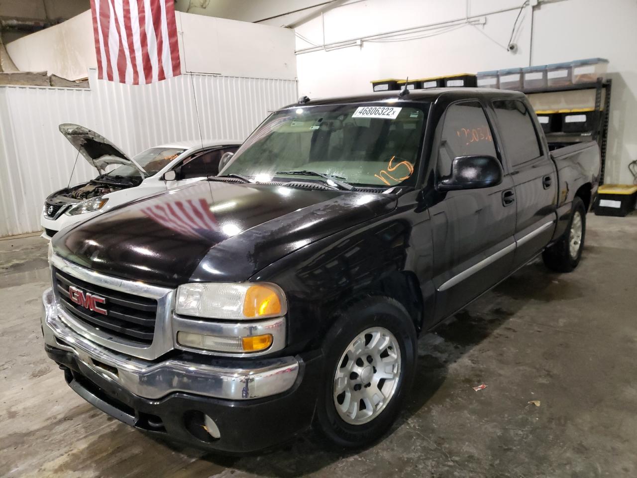 Photo 2 from auction – 2005 GMC NEW SIERRA with VIN 2GTEC13T351276466