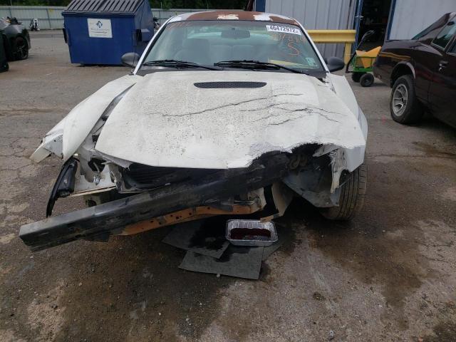 Photo 9 from auction – 2000 FORD MUSTANG with VIN 1FAFP404XYF307884
