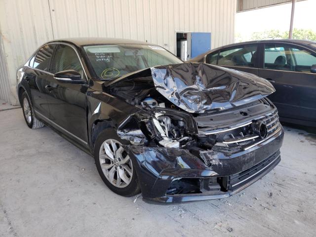 VOLKSWAGEN PASSAT S 2017 with VIN 1VWAT7A3XHC025282 - Photo from auction