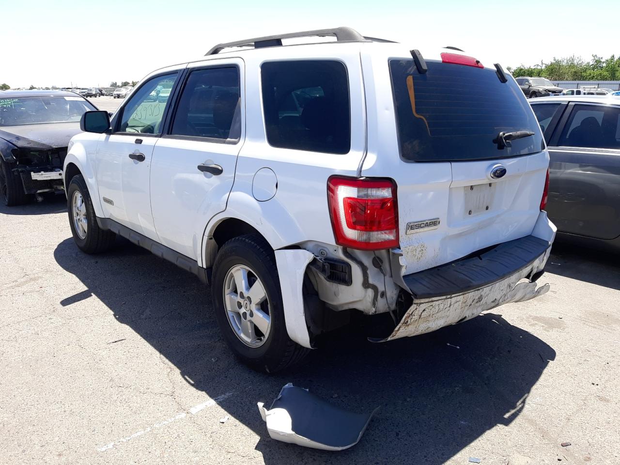 Photo 3 from auction – 2008 FORD ESCAPE XLS with VIN 1FMCU02Z58KC00963