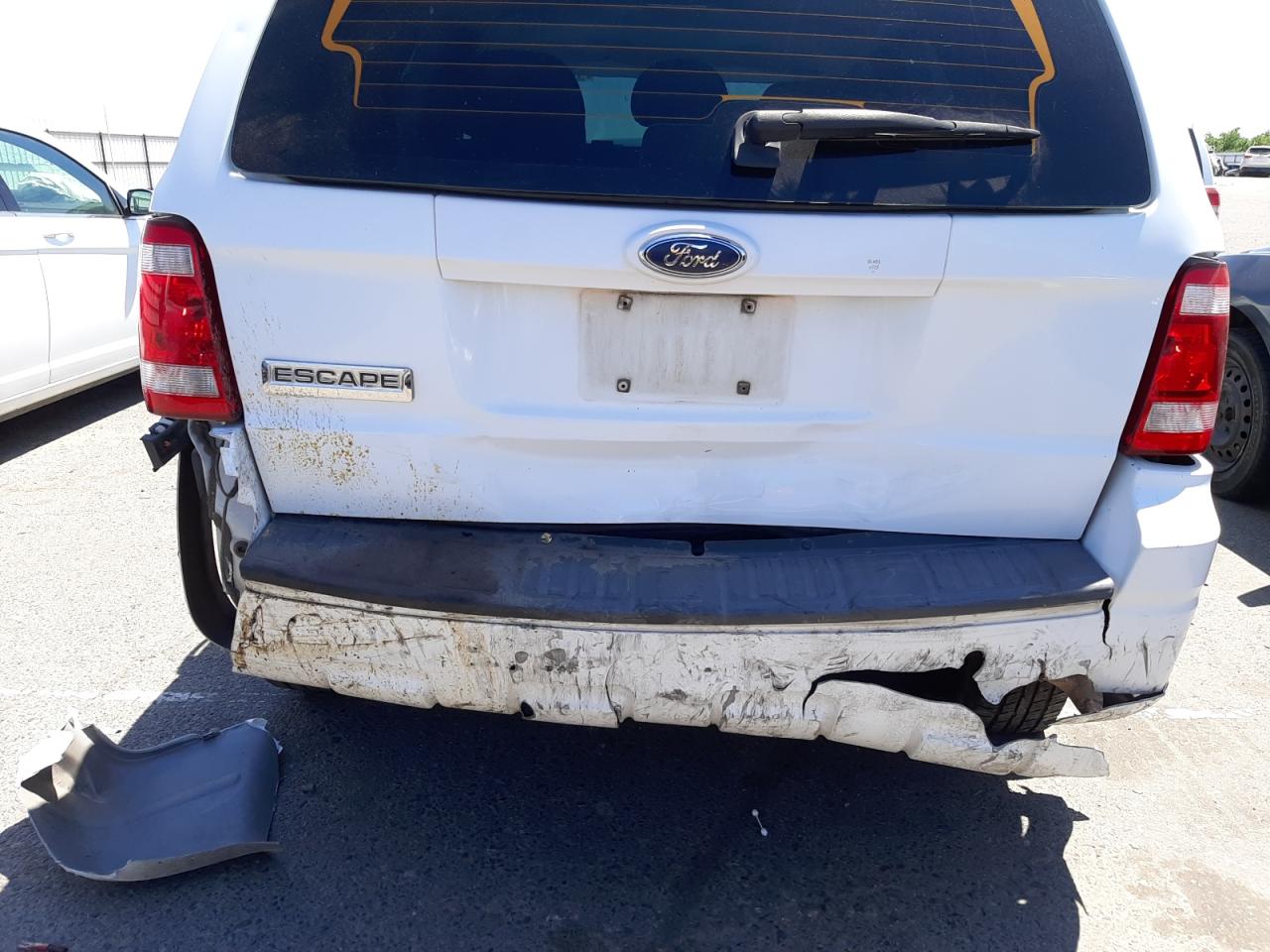 Photo 9 from auction – 2008 FORD ESCAPE XLS with VIN 1FMCU02Z58KC00963