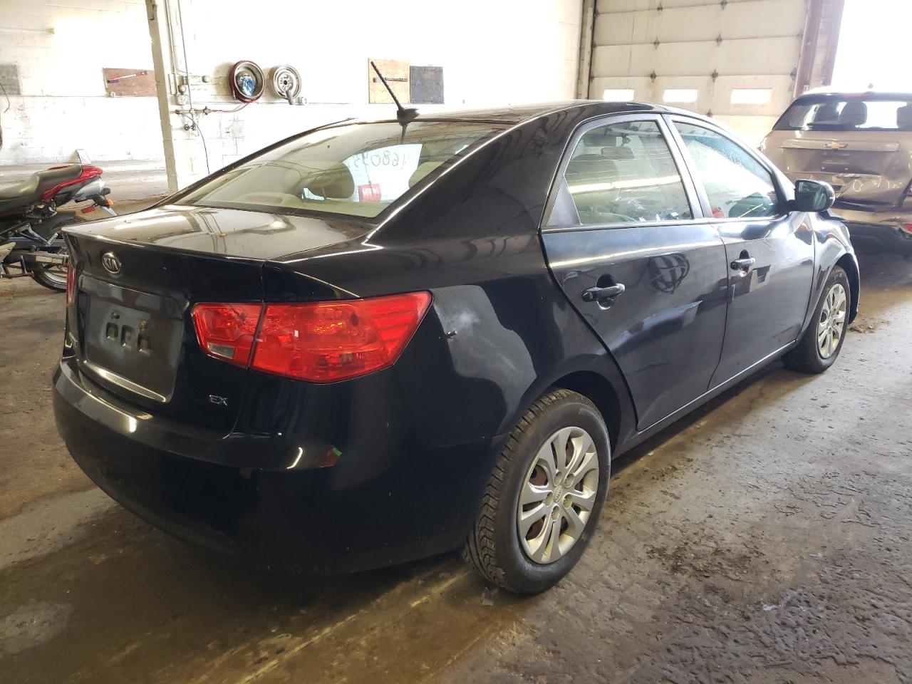Photo 4 from auction – 2012 KIA FORTE with VIN KNAFU4A29C5569326