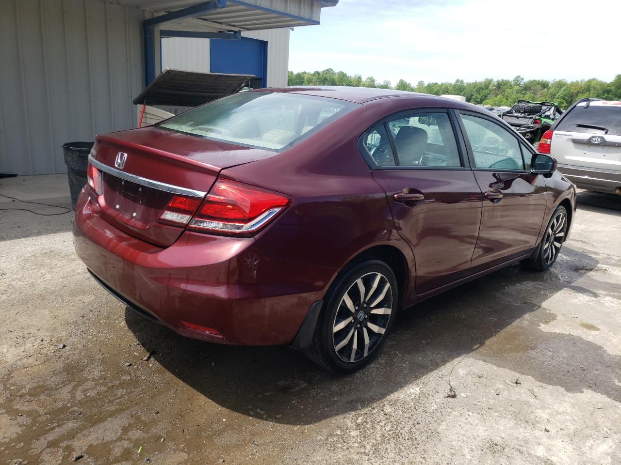 Photo 4 from auction – 2014 HONDA CIVIC EXL with VIN 2HGFB2F98EH500241