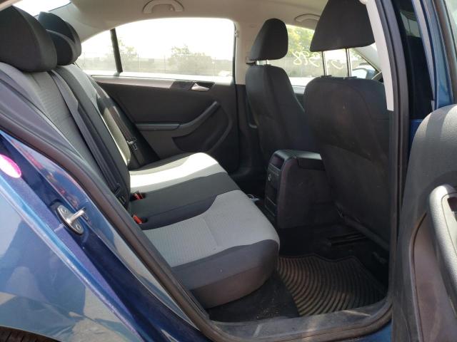 Photo 6 from auction – 2017 VOLKSWAGEN JETTA S with VIN 3VW167AJ6HM357398