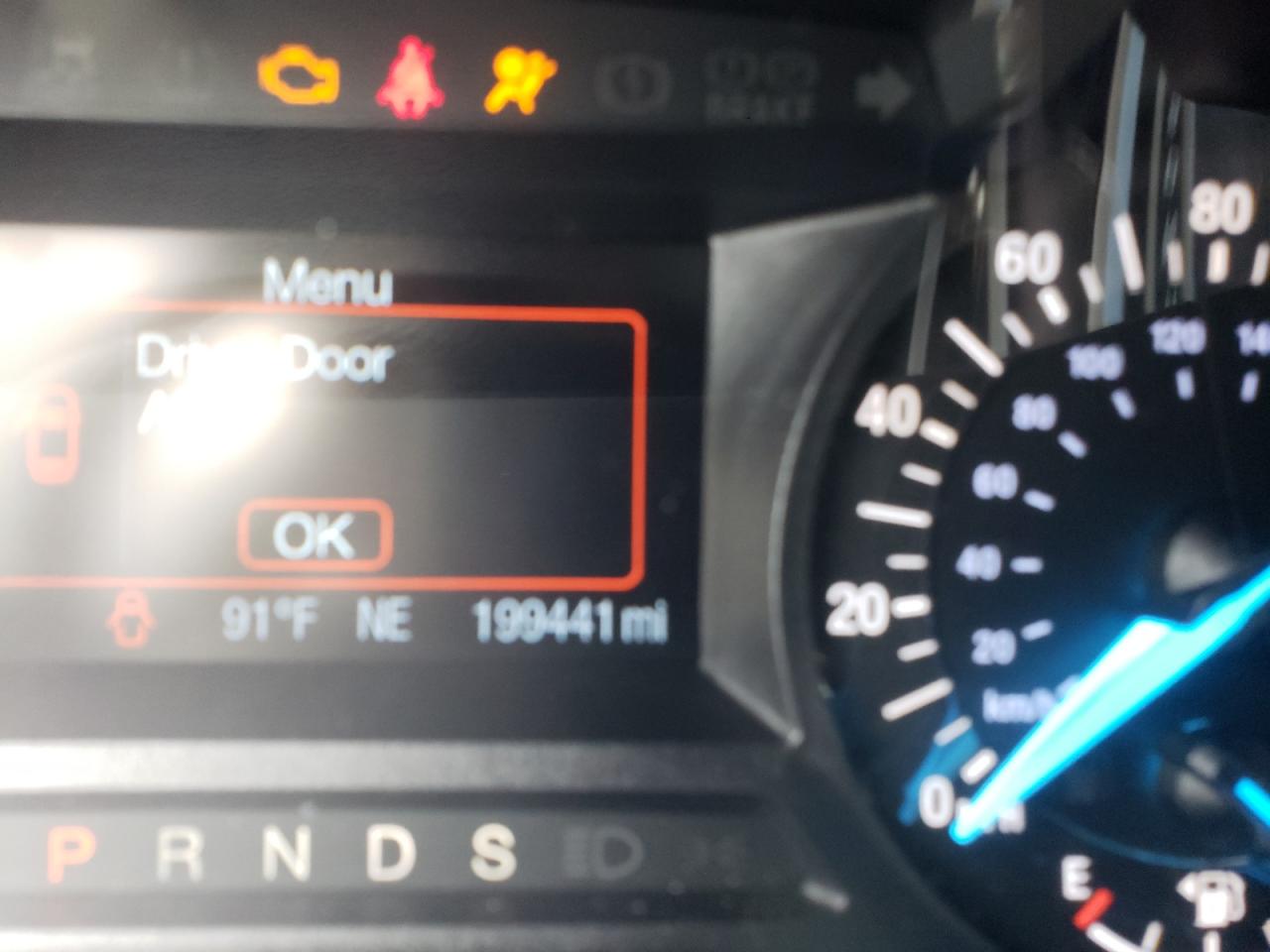 Zdjęcie 8 z aukcji – 2014 FORD FUSION z VIN 3FA6P0HD7ER281918