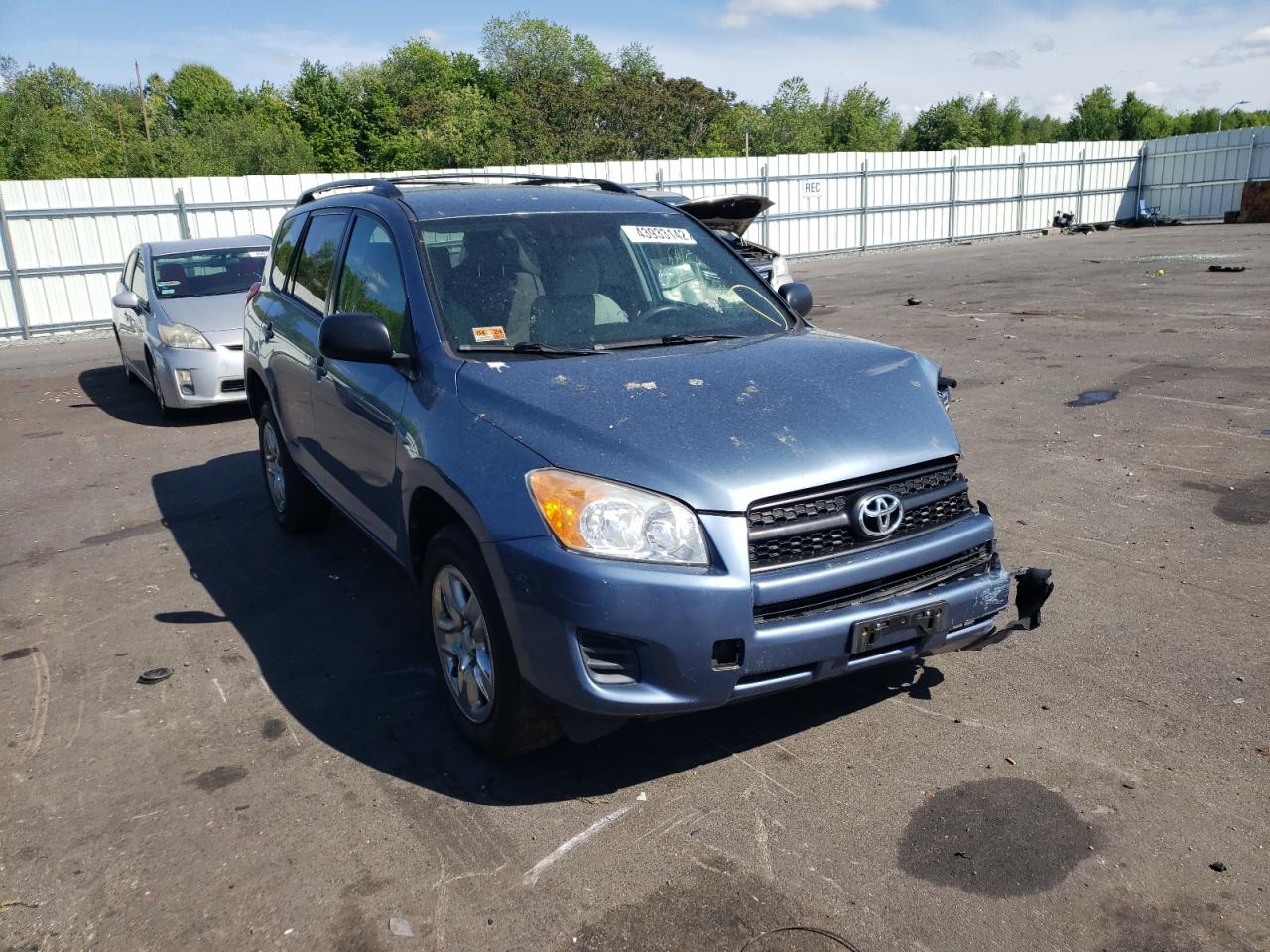 TOYOTA RAV4 2010 with VIN 2T3BF4DV6AW075688 - Photo from auction