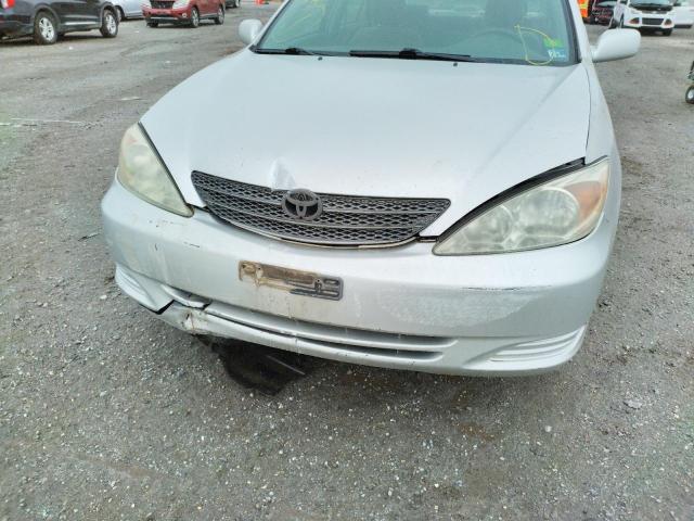 Photo 9 from auction – 2002 TOYOTA CAMRY LE with VIN 4T1BE32K02U598088