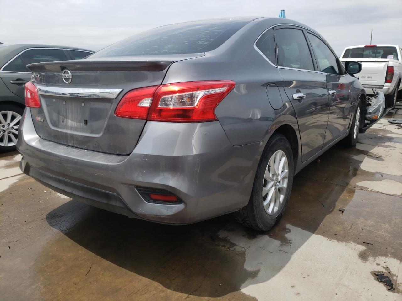 Photo 4 from auction – 2017 NISSAN SENTRA S with VIN 3N1AB7AP2HY397573