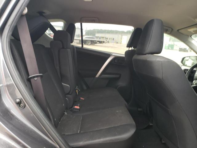 Photo 6 from auction – 2018 TOYOTA RAV4 LE with VIN JTMZFREV4JJ745652