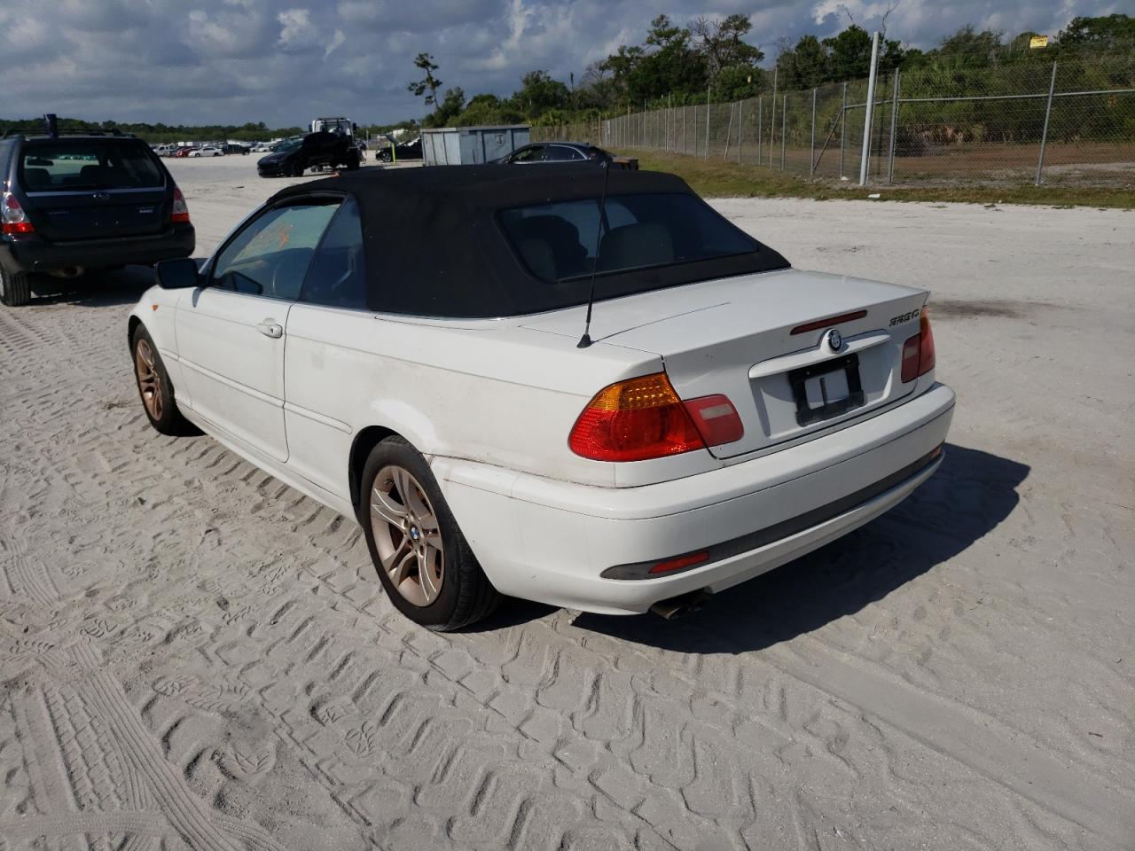 Photo 3 from auction – 2004 BMW 325 CI with VIN WBABW33484PL33242