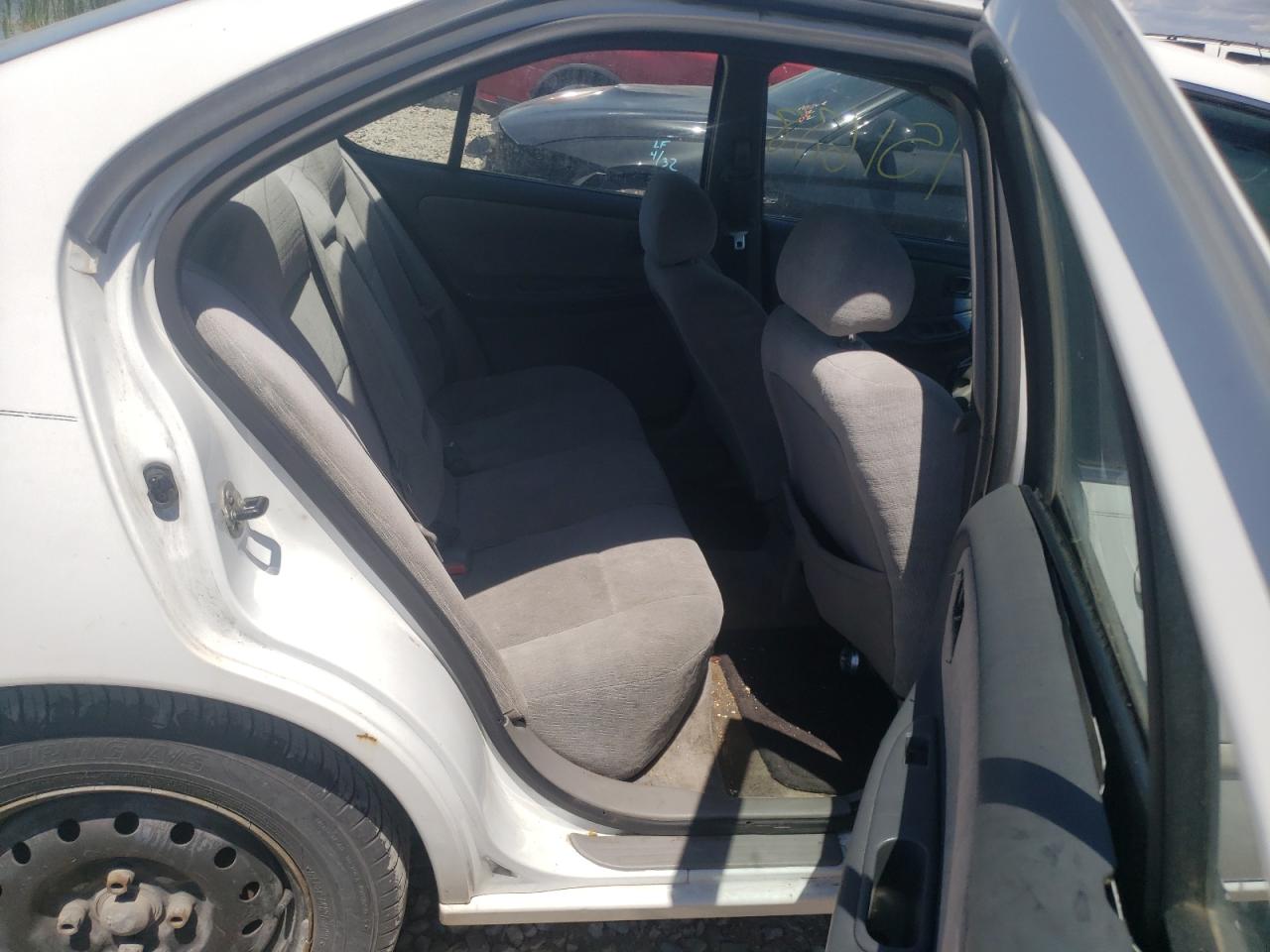 Photo 6 from auction – 2001 NISSAN ALTIMA XE with VIN 1N4DL01D11C205021