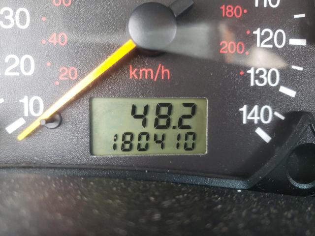 Photo 8 from auction – 2000 FORD FOCUS with VIN 1FAFP3435YW328914