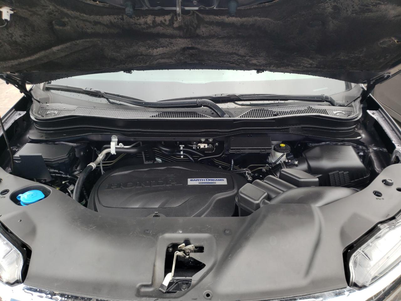 Photo 7 from auction – 2019 HONDA RIDGELINE with VIN 5FPYK3F65KB018953