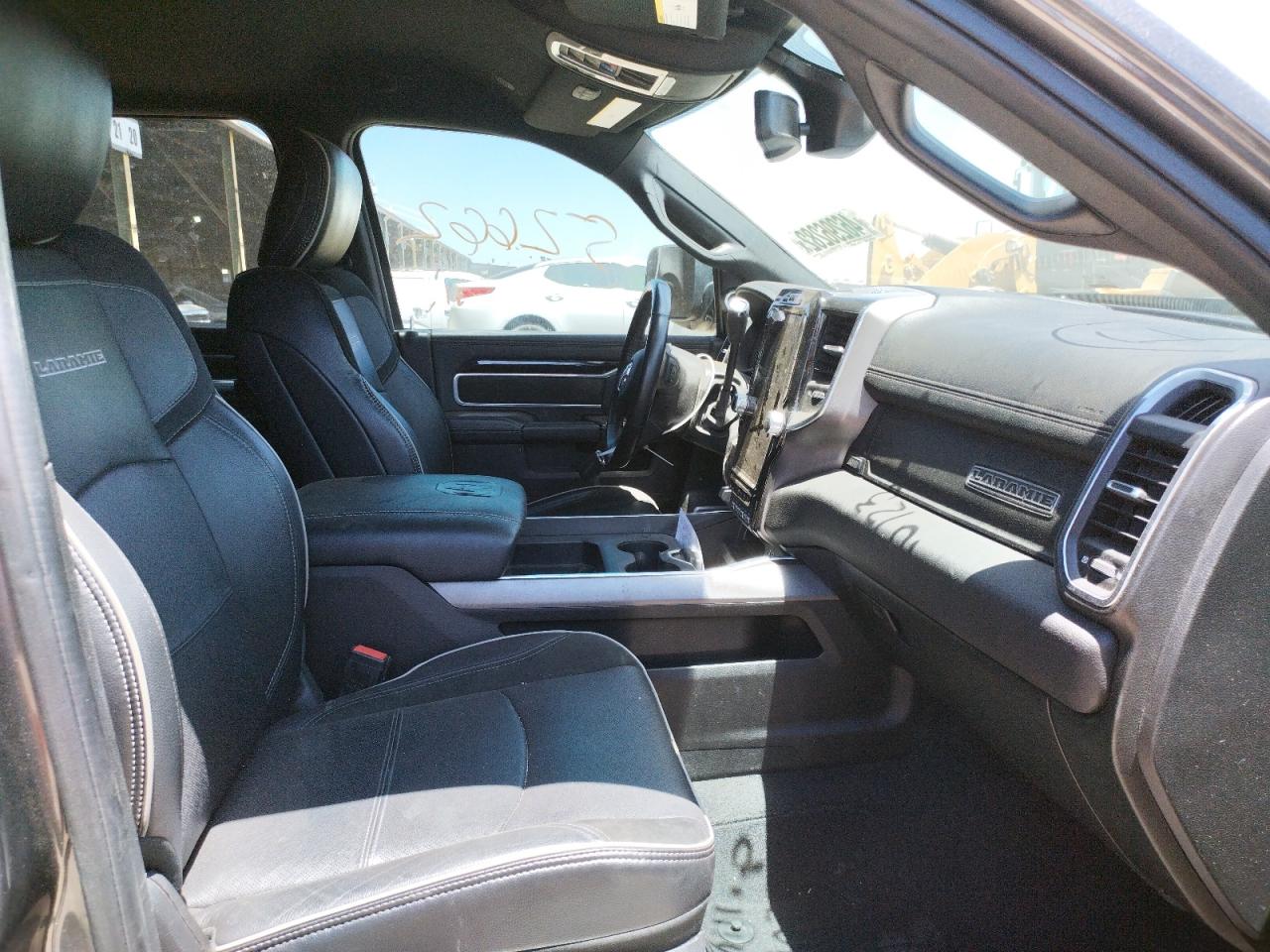 Photo 5 from auction – 2020 RAM 2500 LARAM with VIN 3C6UR5FL4LG227219