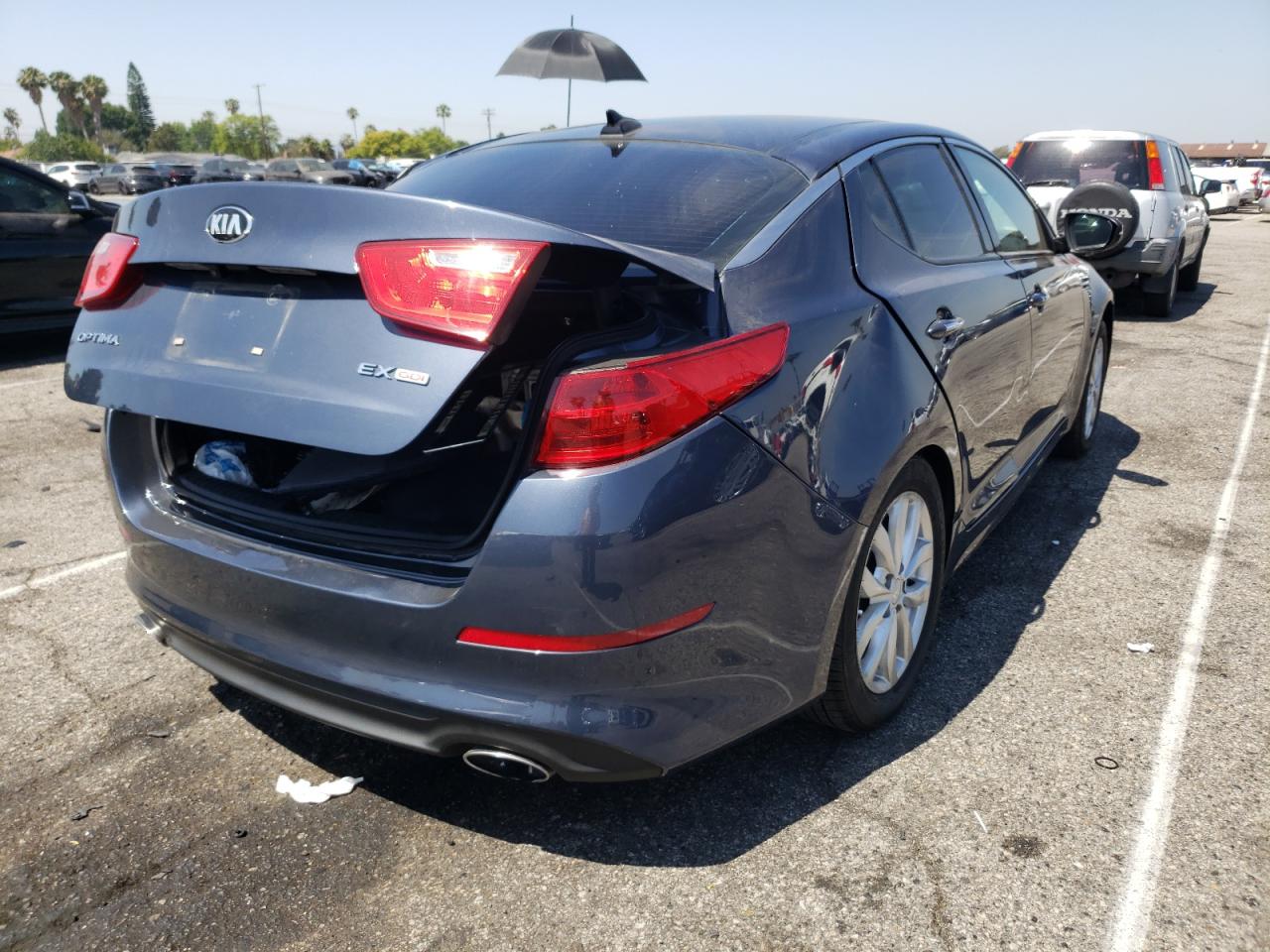 Photo 4 from auction – 2015 KIA OPTIMA EX with VIN 5XXGN4A71FG372828