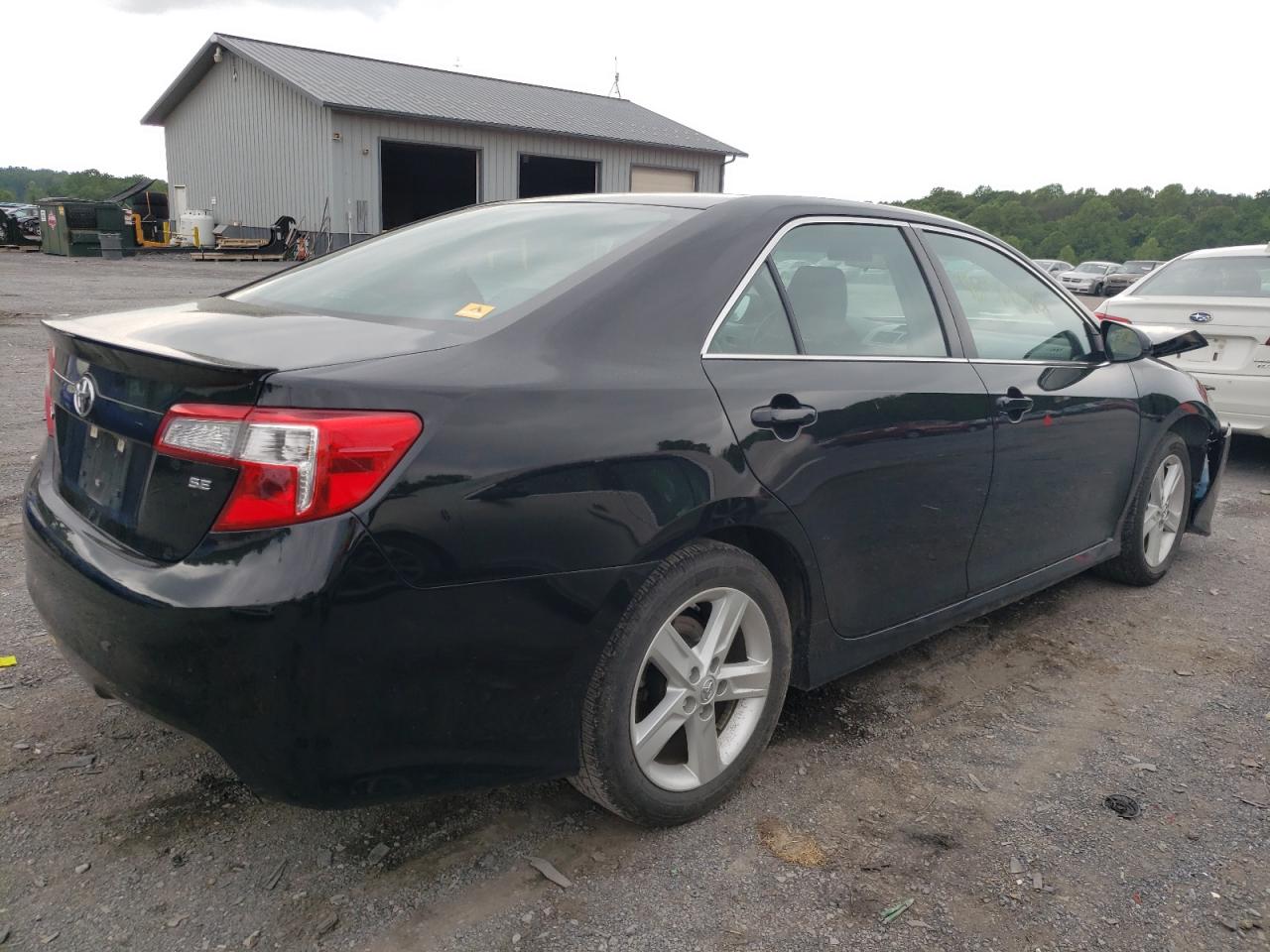 Photo 4 from auction – 2014 TOYOTA CAMRY L with VIN 4T1BF1FK7EU458765