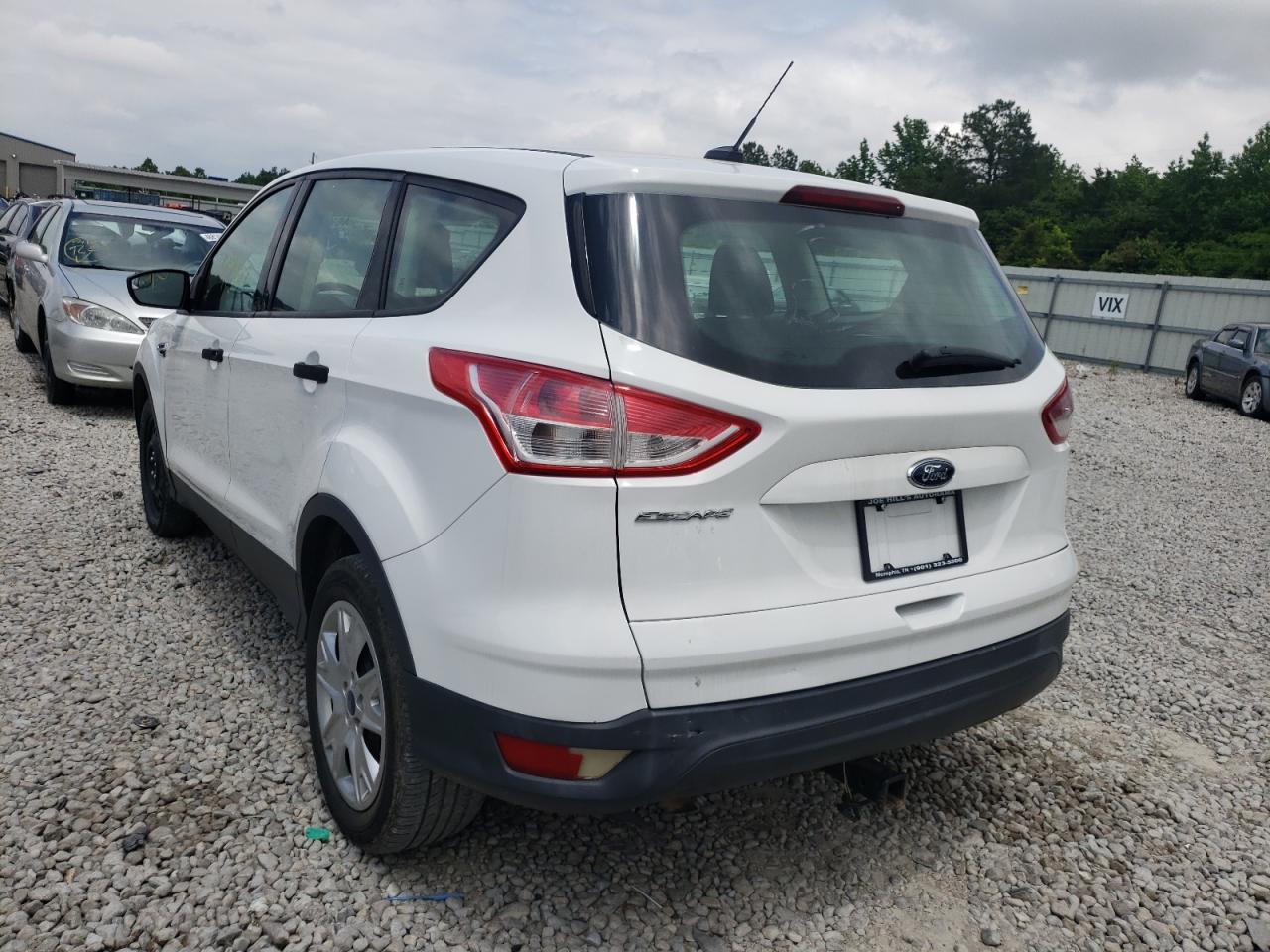 Photo 3 from auction – 2013 FORD ESCAPE S with VIN 1FMCU0F74DUB20819