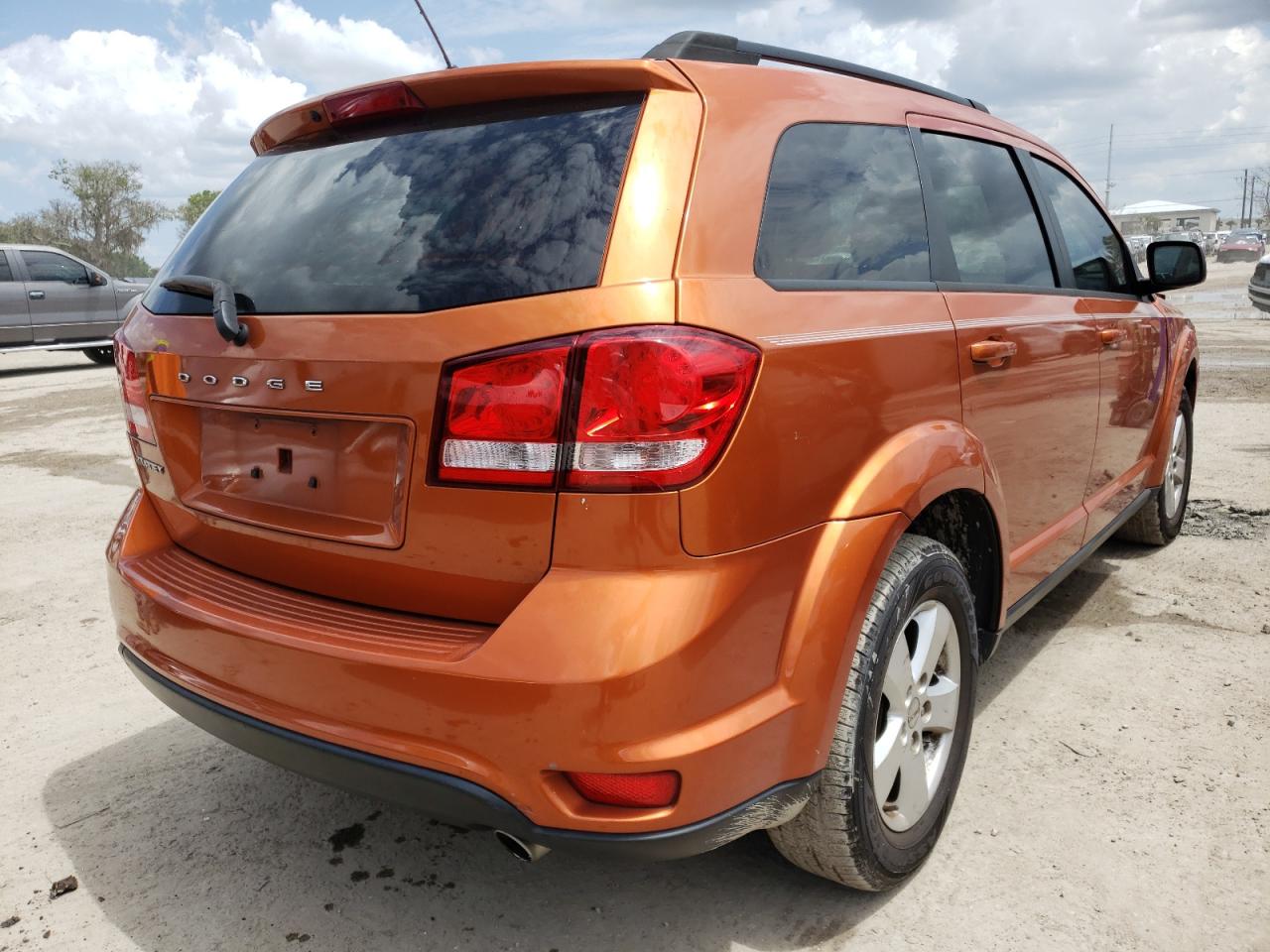Photo 4 from auction – 2011 DODGE JOURNEY MA with VIN 3D4PG1FG4BT554929