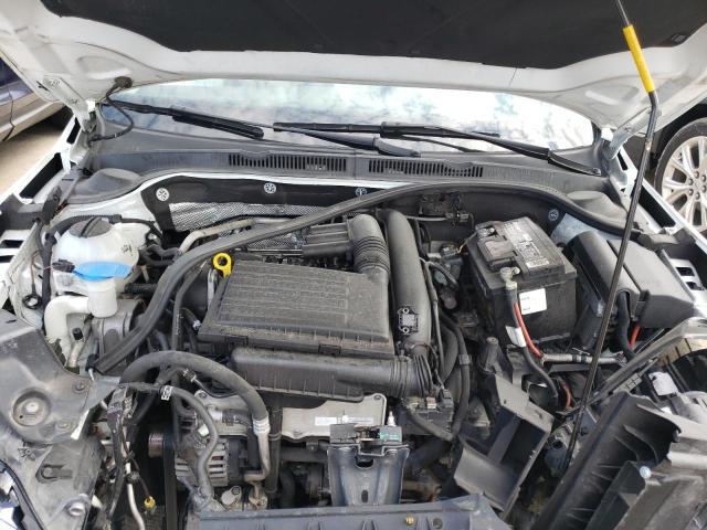 Photo 7 from auction – 2017 VOLKSWAGEN JETTA S with VIN 3VW2B7AJ7HM267905