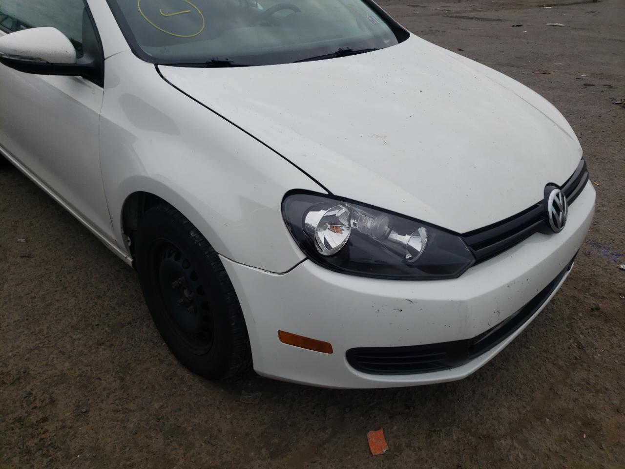 Photo 9 from auction – 2011 VOLKSWAGEN GOLF with VIN WVWAA7AJ5BW019872