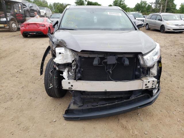Photo 9 from auction – 2016 TOYOTA HIGHLANDER with VIN 5TDDKRFH3GS341073