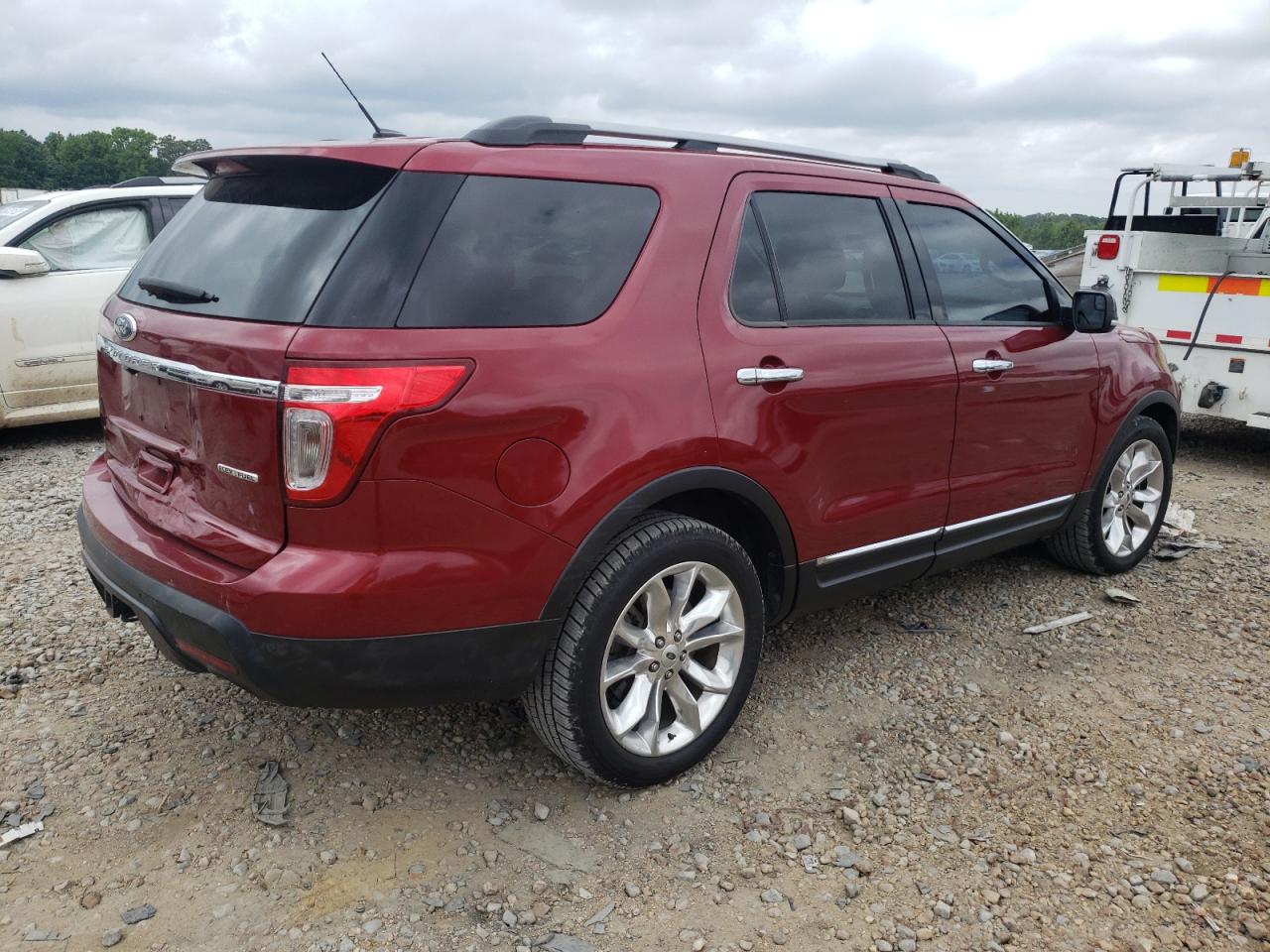 Photo 4 from auction – 2014 FORD EXPLORER X with VIN 1FM5K7D85EGB48714